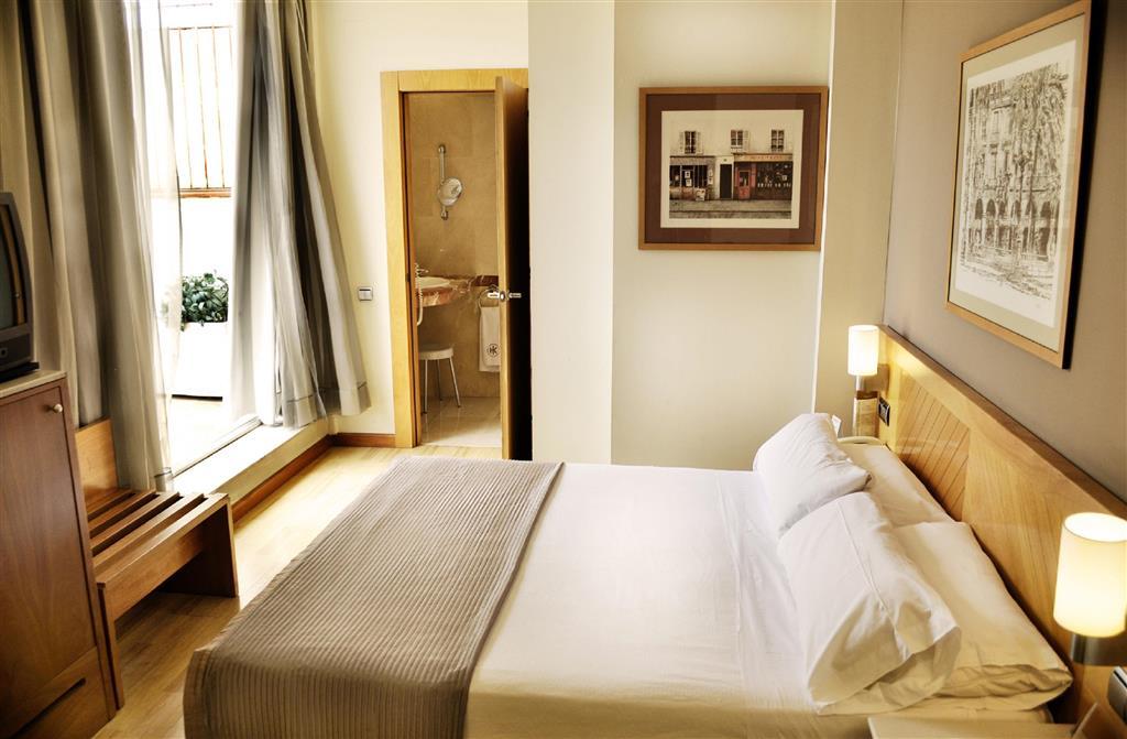 Hotell Catalonia Gracia 4*